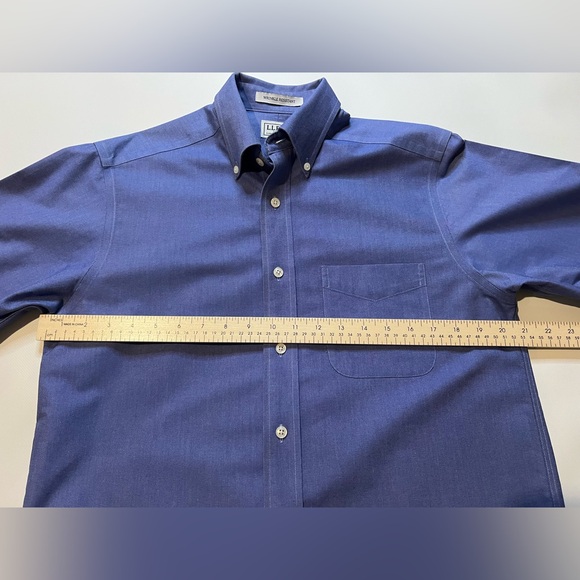 L.L Bean Men's Size 14 1/2 - 32 Traditional Fit Long Sleeve Button Down Shirt - Picture 8 of 11